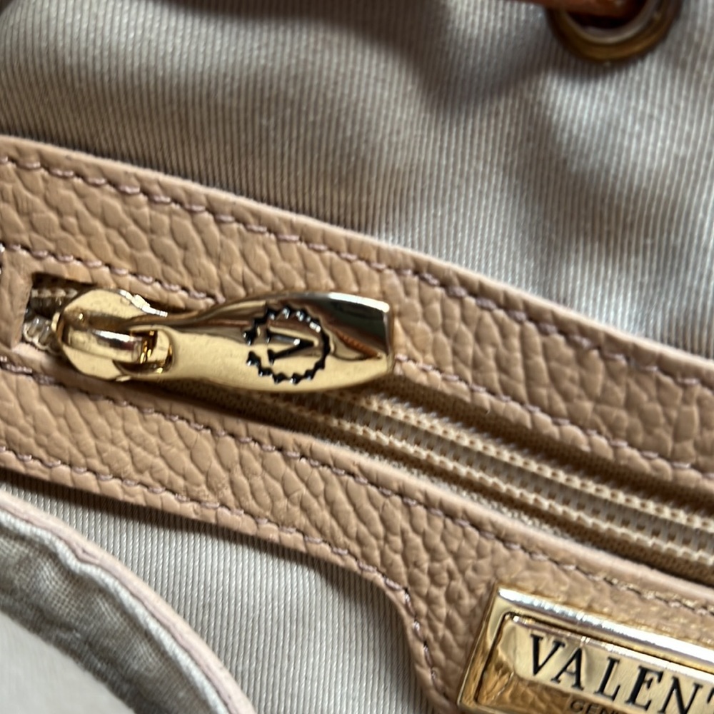 Valentina 2 Tone Pebbled Leather Bucket Bag w/ Drawstring and Shoulder S… - Picture 6 of 11